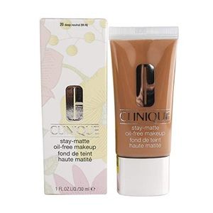 Clinique Stay-Matte Oil-Free Foundation